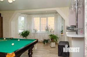 Дом 309м&sup2;, 2-этажный, участок 6 сот.  