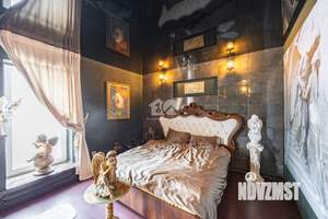 Дом 239м&sup2;, 3-этажный, участок 6 сот.  