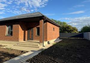 Дом 143м², 1-этажный, участок 6 сот.  