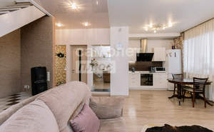 Дом 181м&sup2;, 2-этажный, участок 3 сот.  