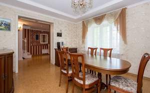 Дом 375м², 3-этажный, участок 12 сот.  