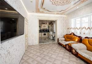 Дом 224м², 3-этажный, участок 3 сот.  