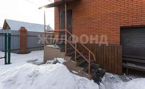 Дом 190м&sup2;, 2-этажный, участок 7 сот.  