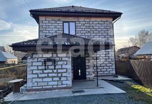 Дом 132м&sup2;, 2-этажный, участок 3 сот.  