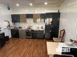 Дом 215м², 3-этажный, участок 7 сот.  