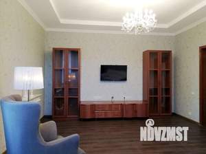 Коттедж 396м&sup2;, 2-этажный, участок 10 сот.  