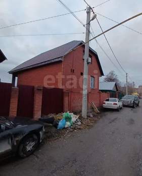 Дом 235м&sup2;, 3-этажный, участок 6 сот.  