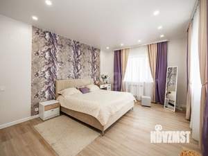 Дом 290м², 3-этажный, участок 14 сот.  