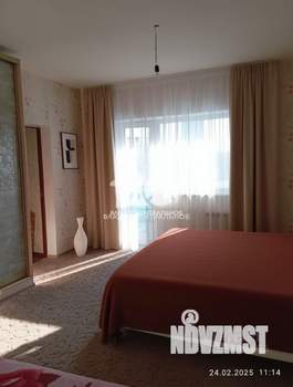 Дом 233м&sup2;, 4-этажный, участок 6 сот.  