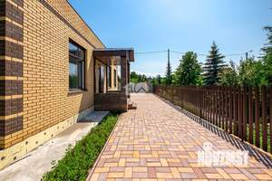 Дом 193м&sup2;, 1-этажный, участок 10 сот.  