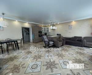 Коттедж 248м², 2-этажный, участок 6 сот.  