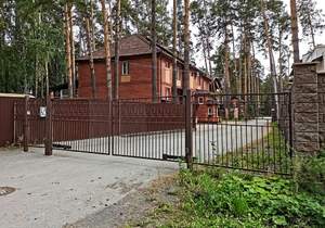 Дом 230м², 3-этажный, участок 3 сот.  