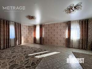 Дом 253м&sup2;, 3-этажный, участок 7 сот.  