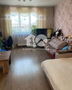 Дом 204м², 2-этажный, участок 6 сот.  