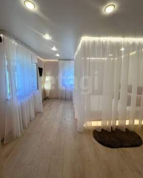 Дом 56м&sup2;, 2-этажный, участок 10 сот.  