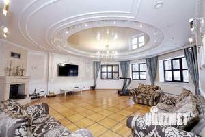 Коттедж 600м², 3-этажный, участок 25 сот.  