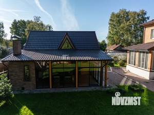 Дом 301м&sup2;, 2-этажный, участок 10 сот.  