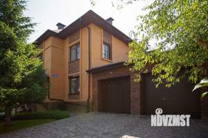 Коттедж 364м², 2-этажный, участок 30 сот.  