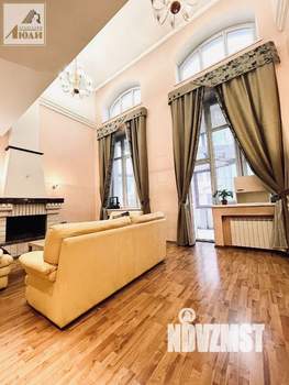 Таунхаус 304м&sup2;, 4-этажный, участок 2 сот.  