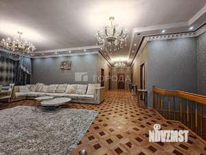 Дом 443м&sup2;, 2-этажный, участок 13 сот.  