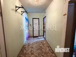 Дом 82м&sup2;, 2-этажный, участок 3 сот.  