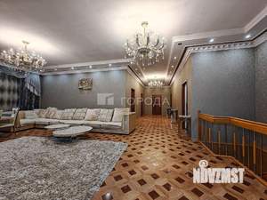 Дом 443м&sup2;, 2-этажный, участок 14 сот.  