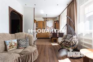 Коттедж 245м², 3-этажный, участок 6 сот.  