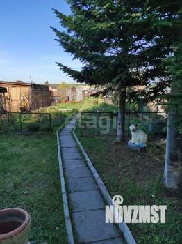 Дом 40м², 2-этажный, участок 6 сот.  