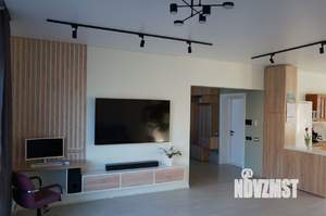 Коттедж 250м², 3-этажный, участок 4 сот.  