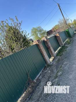 Дом 30м², 2-этажный, участок 6 сот.  