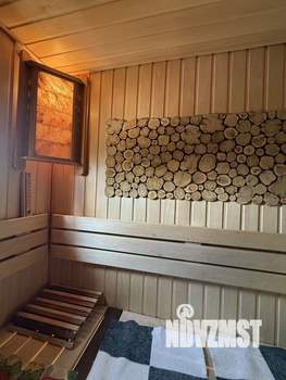 Дом 100м&sup2;, 2-этажный, участок 11 сот.  