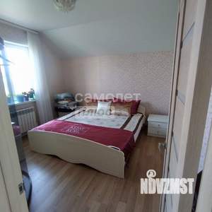 Коттедж 191м², 2-этажный, участок 10 сот.  