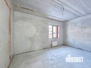 Дом 206м&sup2;, 3-этажный, участок 7 сот.  