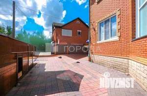 Дом 404м², 3-этажный, участок 8 сот.  