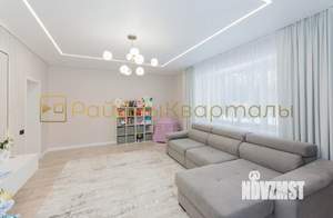 Дом 299м&sup2;, 3-этажный, участок 7 сот.  