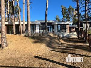 Дом 231м&sup2;, 1-этажный, участок 10 сот.  