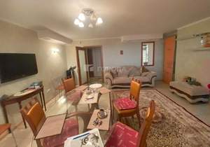 Дом 380м&sup2;, 2-этажный, участок 13 сот.  