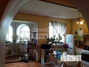 Коттедж 297м², 2-этажный, участок 10 сот.  