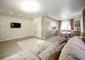 Дом 286м&sup2;, 3-этажный, участок 14 сот.  