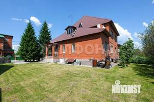 Дом 245м², 2-этажный, участок 6 сот.  