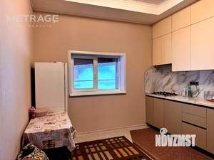 Дом 254м², 2-этажный, участок 5 сот.  