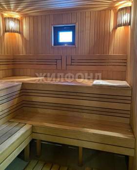 Дом 147м&sup2;, 2-этажный, участок 6 сот.  