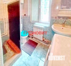 Дом 50м², 2-этажный, участок 8 сот.  