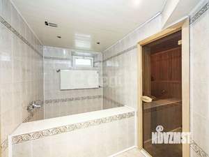 Дом 456м&sup2;, 3-этажный, участок 10 сот.  