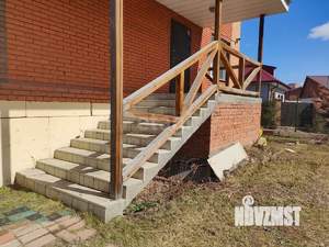 Дом 326м&sup2;, 3-этажный, участок 7 сот.  