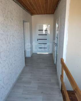 Дом 210м&sup2;, 2-этажный, участок 6 сот.  