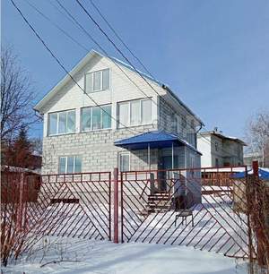 Дом 216м², 2-этажный, участок 6 сот.  