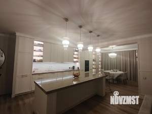 Коттедж 326м&sup2;, 2-этажный, участок 11 сот.  