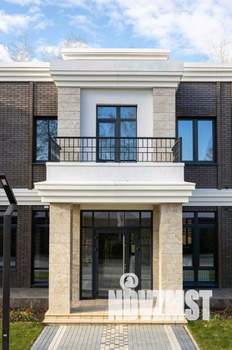 Таунхаус 250м&sup2;, 3-этажный, участок 2 сот.  