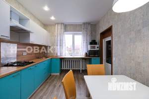 Коттедж 161м², 2-этажный, участок 4 сот.  